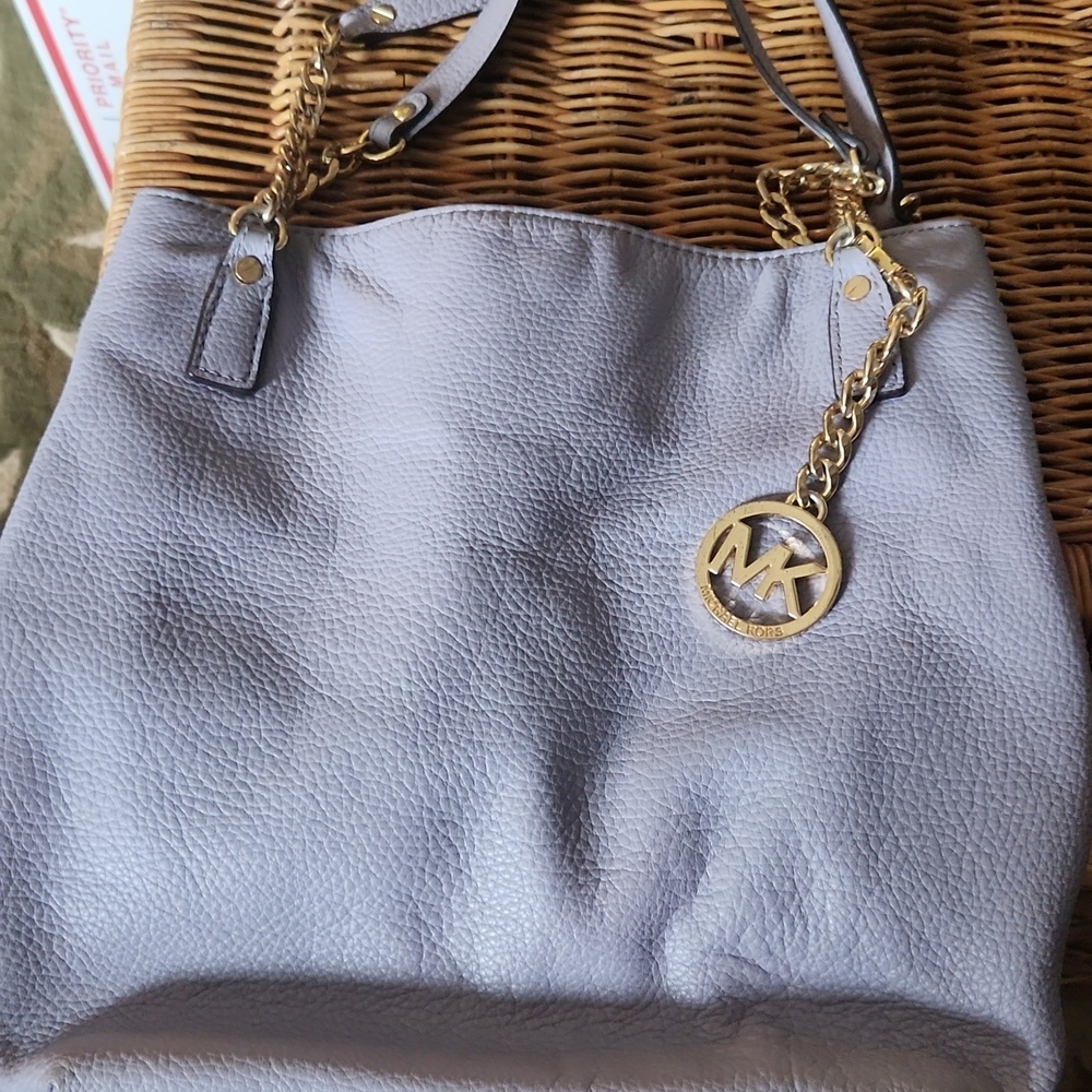 Michael Kors lavender shoulder bag